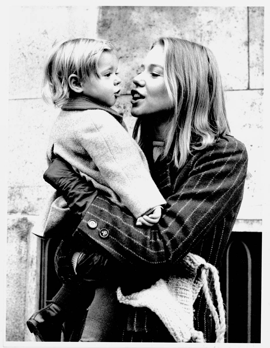 Carola Sundberg e Laudie 1966 Milano (Brera) - Foto Enzo Nocera -  © Laudie Nocera